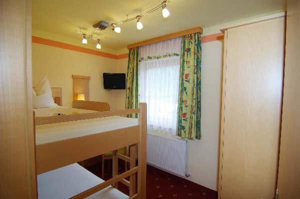 Haus Dorfblick Hotel Gerlos Room photo