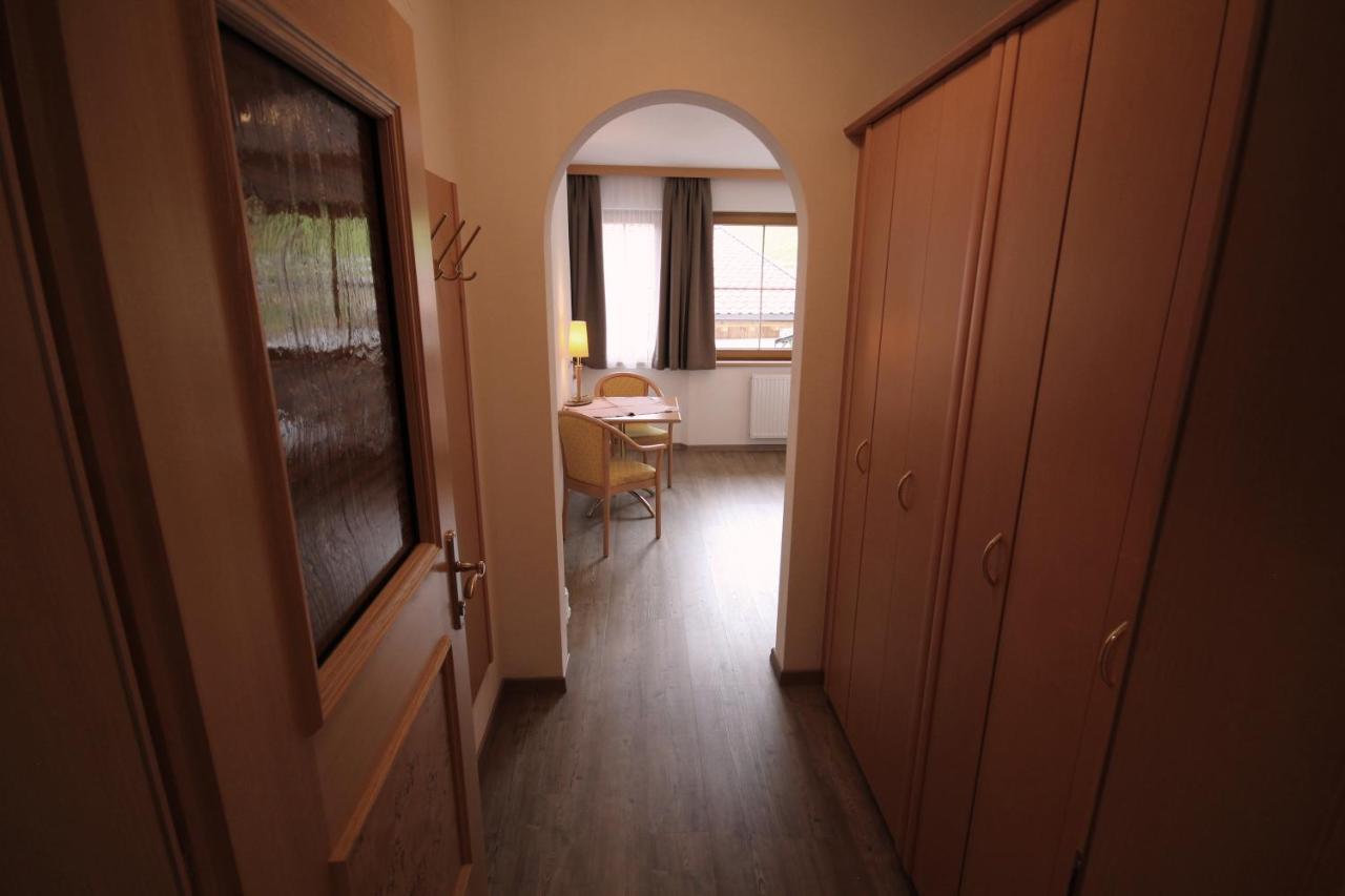Haus Dorfblick Hotel Gerlos Exterior photo